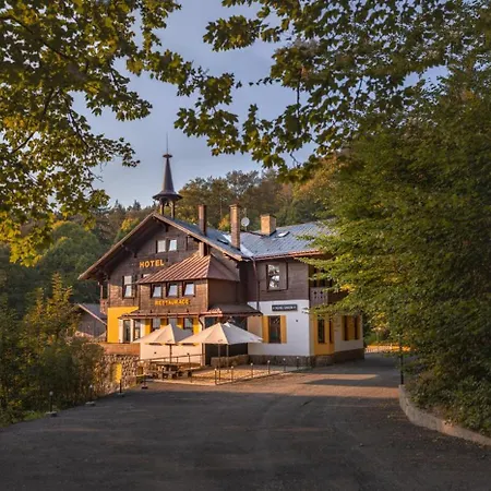 Hotel Hotel Lovecky Zamecek Orion 3*
