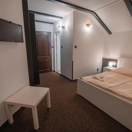 Lovecký Zámeček Orion